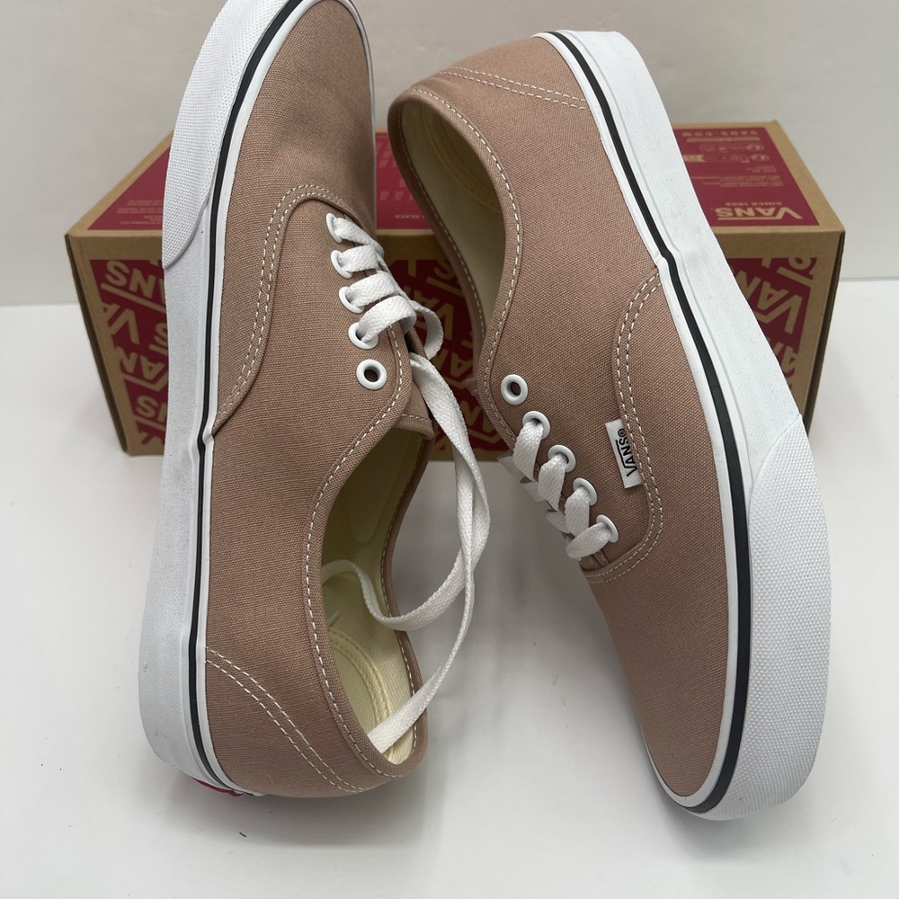 Vans Men’s Authentic
Color Theory Warm Taupe
VN000D8BE2V Sneakers - Picture 10 of 16